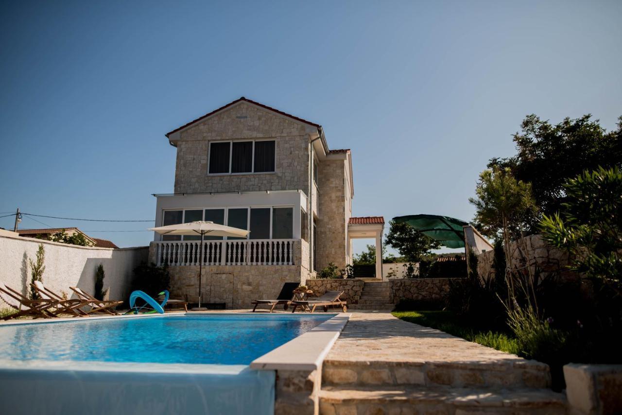 La Familia, Zadar, Vinjerac Villa Ngoại thất bức ảnh